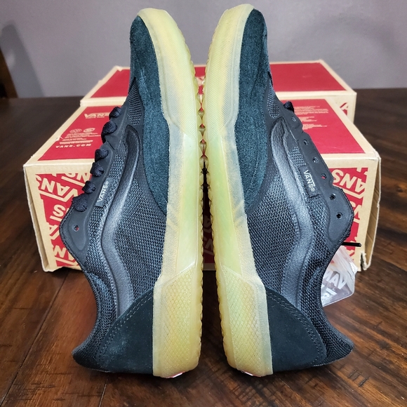 Vans Ave Pro Black/Gum Men Size 7, equivalent to Women Size 8.5 - Picture 7 of 11